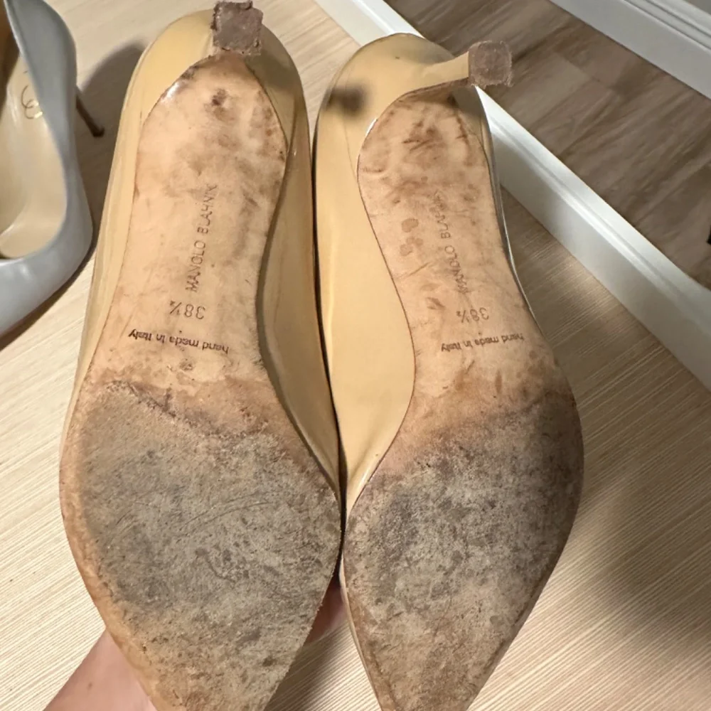 Manolo Blahnik Pumps - Picture 6 of 6